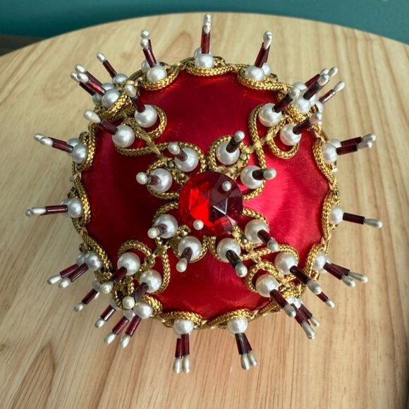 Vintage Push Pin Christmas Ornament Ball With Beads & Gold Embroidery - Picture 7 of 9
